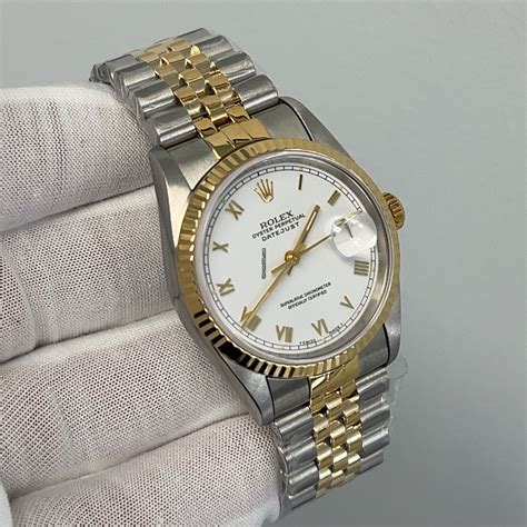 Vendesi Rolex Datejust per 6.371 € da un Trusted 